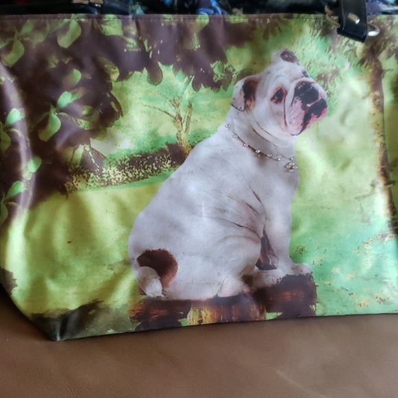 Purses - Picture 2 of 5